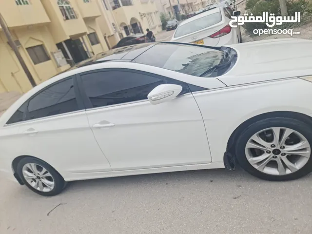 Used Hyundai Sonata in Dhofar