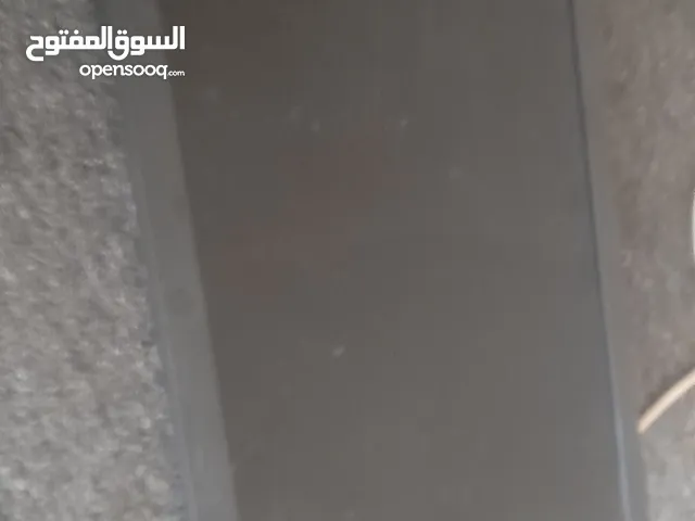 شاشات كمبيوتر للبيع
