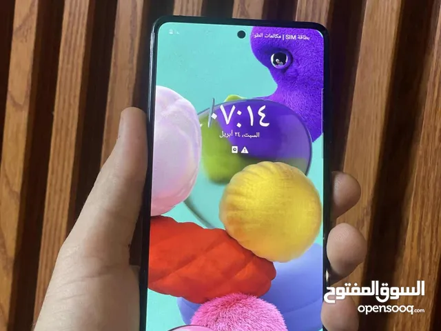 Samsung a51 128جيجا مستعمل بحالة ممتازة  مرفق سماعة وساعة يد