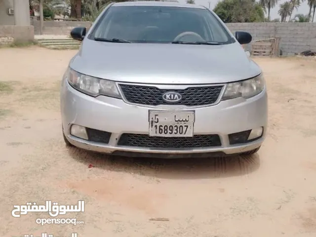 Used Kia Cerato in Al Maya