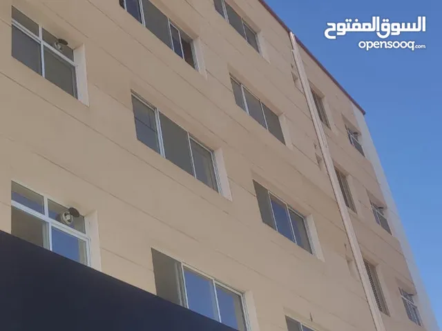 80 m2 1 Bedroom Apartments for Rent in Muscat Seeb