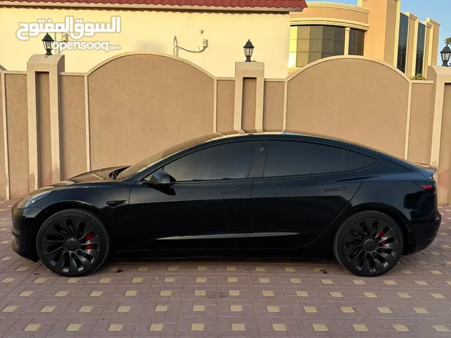Tesla Model 3 2021 in Ras Al Khaimah