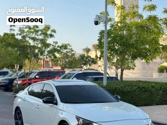 نيسان اللتيما فئة sr الفول بحالة الوكالة