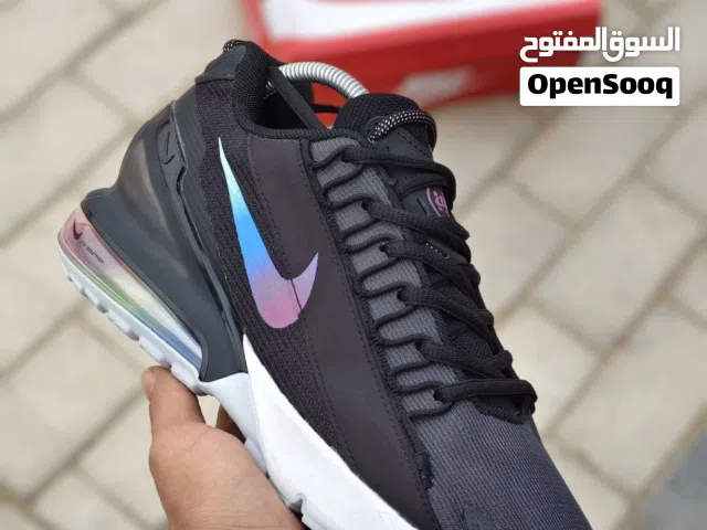 Air_Max Made in Vitnam .