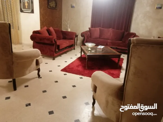 250 m2 3 Bedrooms Apartments for Rent in Amman Tabarboor