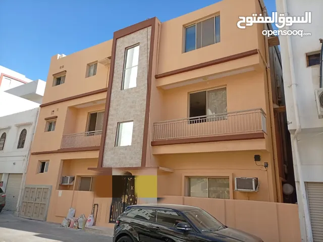 Building for Sale in Manama Adliya