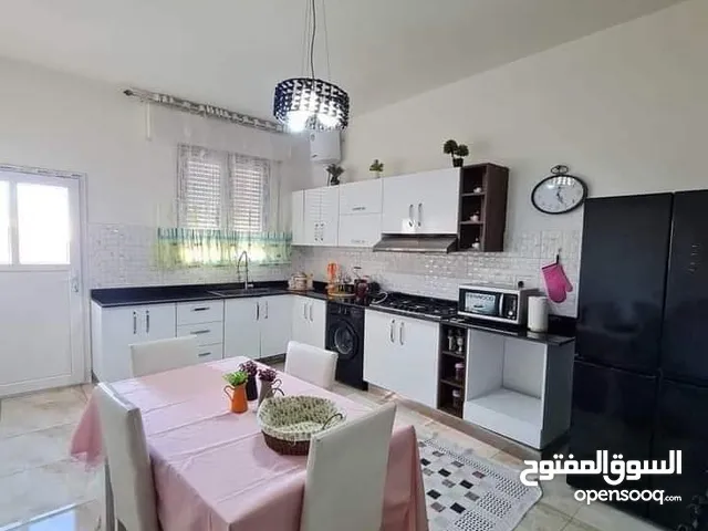 225 m2 5 Bedrooms Villa for Sale in Benghazi Al-Sayeda A'esha