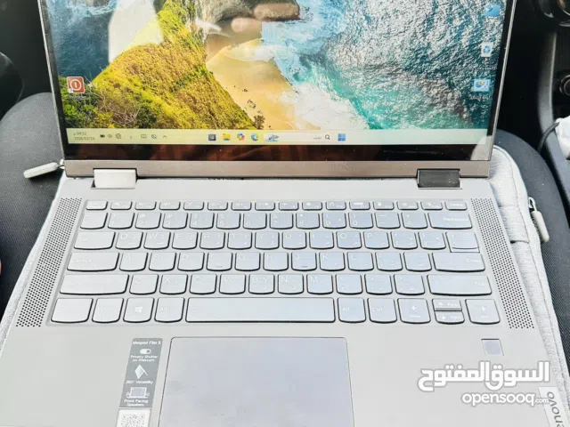 Windows Lenovo for sale  in Benghazi