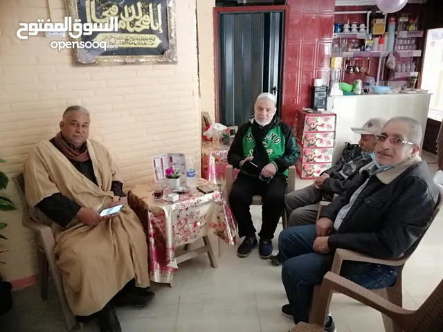 مطعم تجهيز وبيع ماكولات