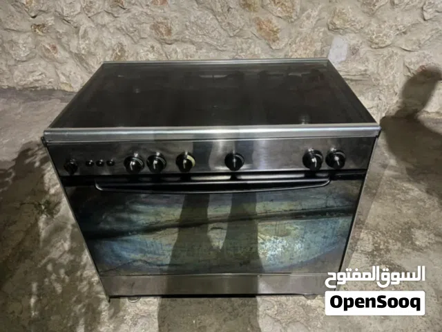 فرن إيطالي اصلي للبيع المستعجل