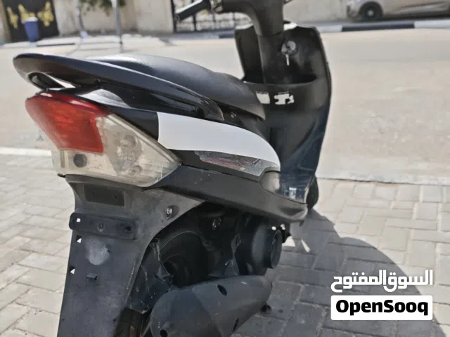 2008 ياماها XMAX