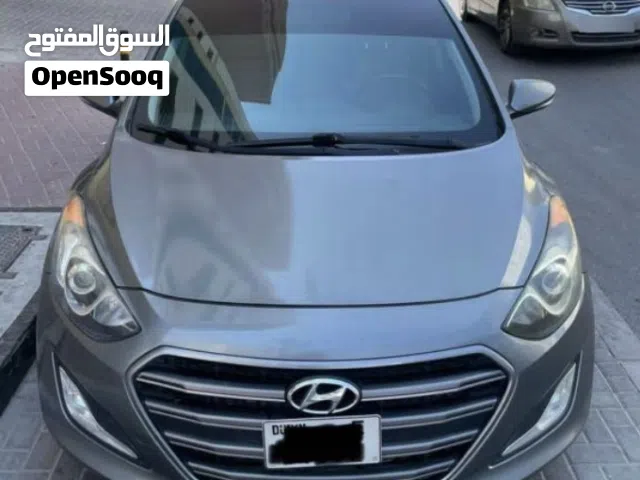 2016 Hyundai Elantra Standard
