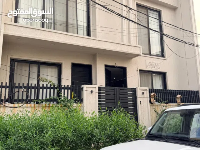 بيت مودرن للبيع