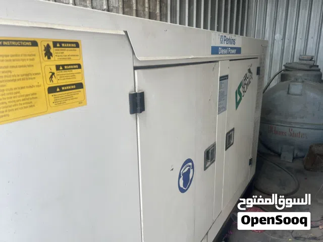 مولد Perkins  بيركنز ديزل 40 كيلو شبهه جديد