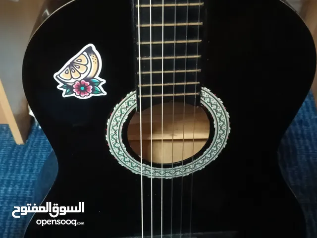 جيتار كلاسيك بأوتار جديده