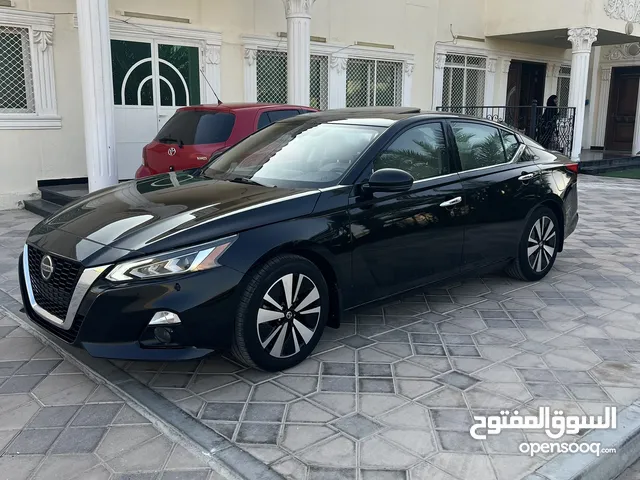 Used Nissan Altima in Abu Dhabi