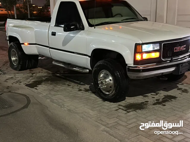 Used GMC Sierra in Al Ain