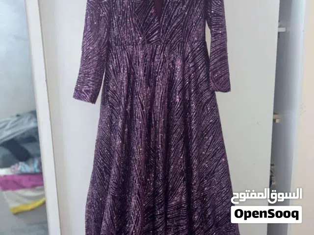 فستان سهرة مميز وراقي مستعمل لبسة مرة واحدة تركي بسعر  35