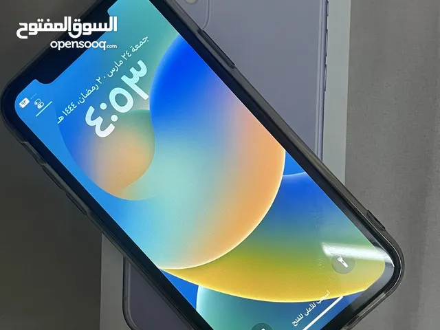 Apple iPhone 11 64 GB in Southern Governorate