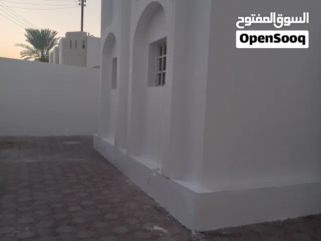 منزل طابق أرضي للبيع في العامرات