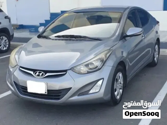 توصيل موظفات وطلاب بالشهر