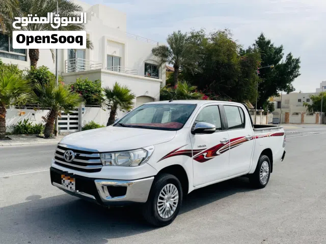 2016 Toyota Hilux Standard