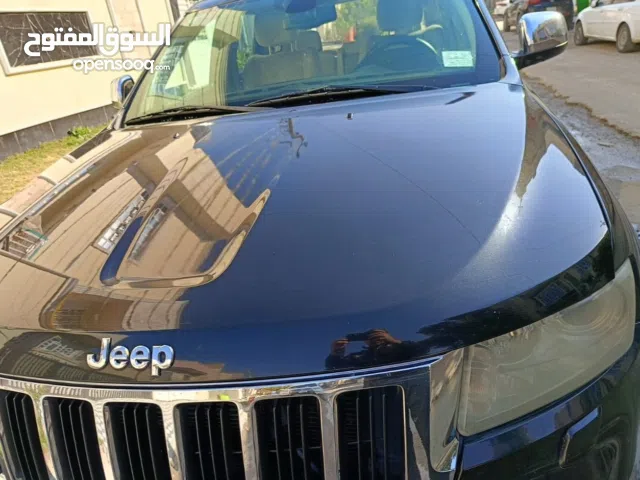 جيب 2013 شيروكي لمتد