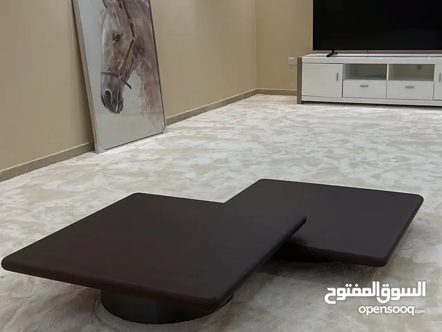 طاولتين وسط للبيع
