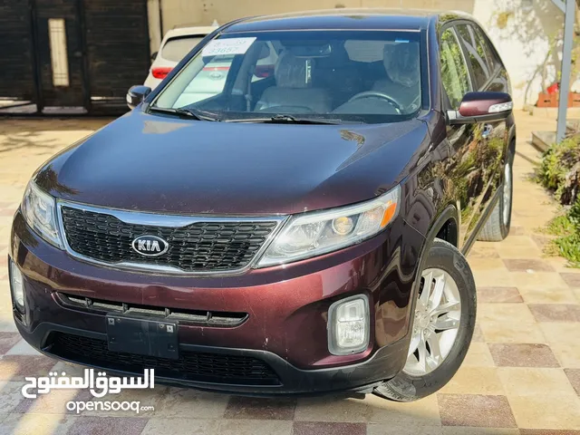 Used Kia Sorento in Tripoli