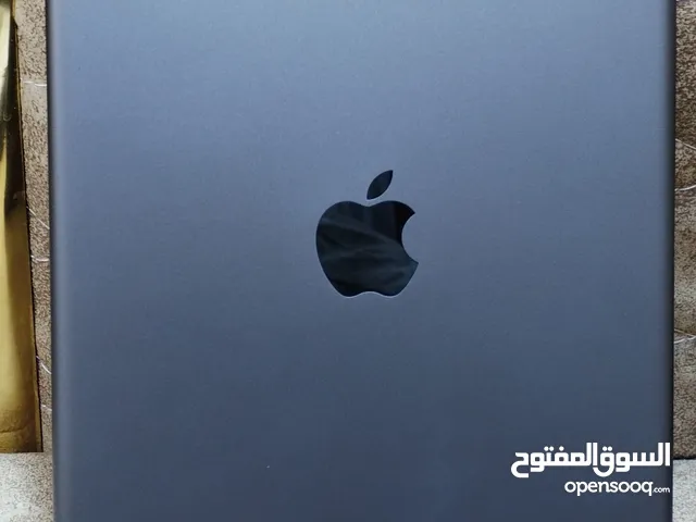 Apple iPhone 8 128 GB in Basra