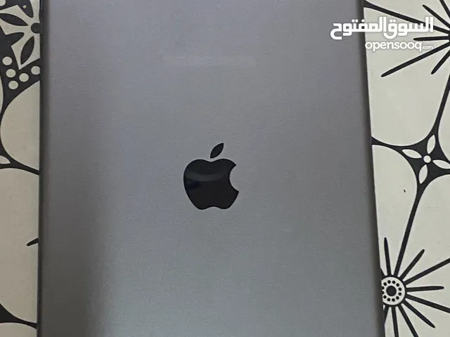 Apple iPad 7 32 GB in Basra