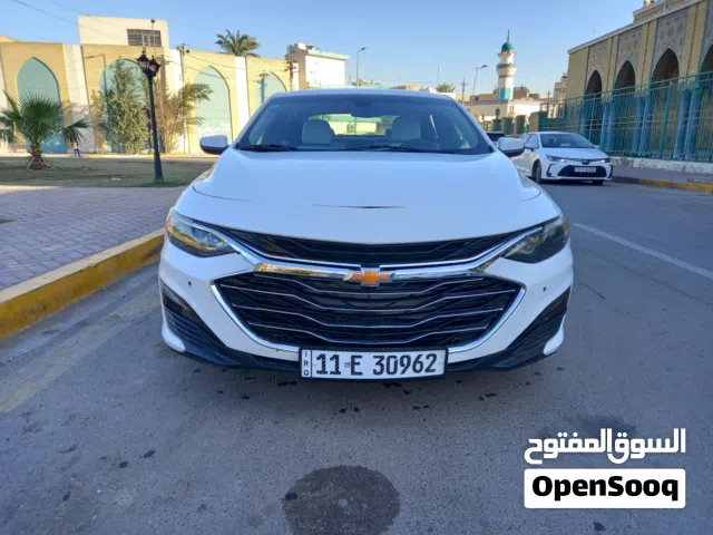 شوفرليت ماليبو. 2022