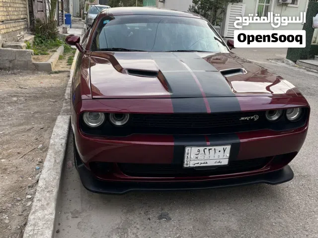 دوج جالنجر 2020sxt لون كرزي حادث قطعه وحده