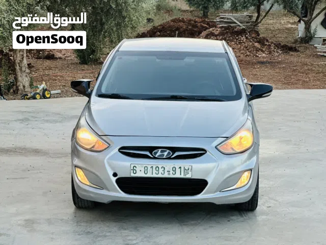2015 Hyundai Accent Standard