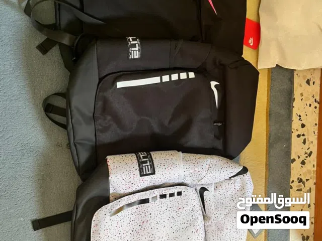 مجموعه حقائب nike elite الغنيه علي التعريف