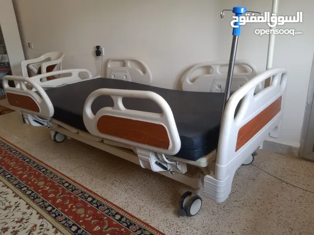 سرير طبي للبيع