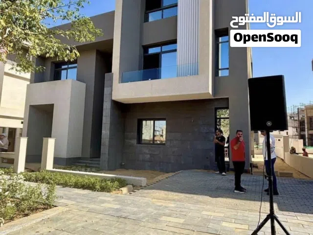 جبتلك أرخص فيلا في التجمع الخامس – كمبوند سعادة