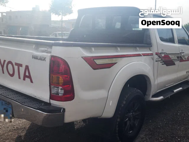 2011 Toyota Hilux GLX