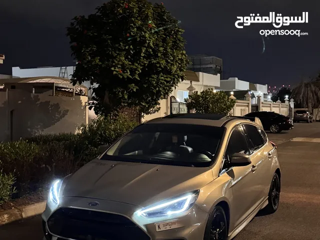 Ford focus 1.5T Gcc 2018 Titanium RS Kit
