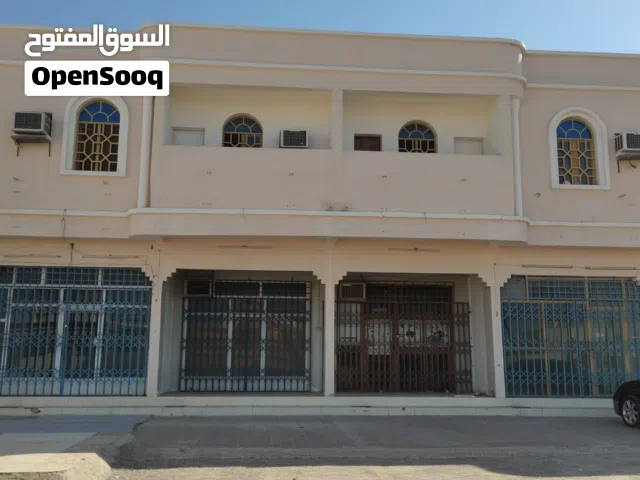 شقق ومحلات للبيع