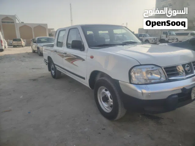 Used Nissan Urvan in Farwaniya