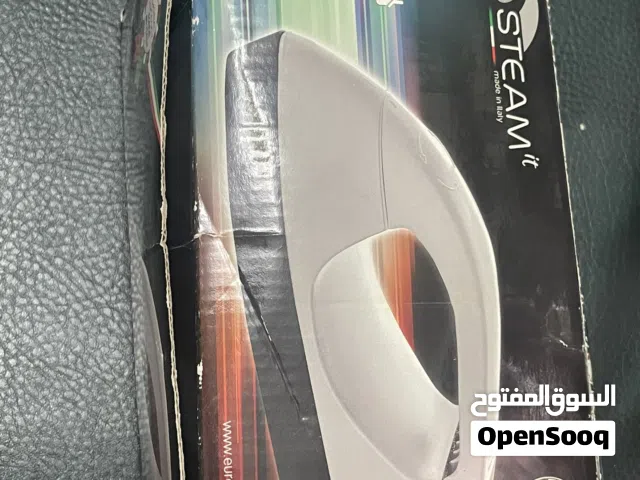 Steam for the dressمكواة بخارية للملابس