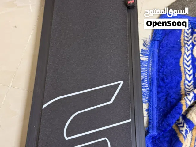 جهاز مشي رياضي