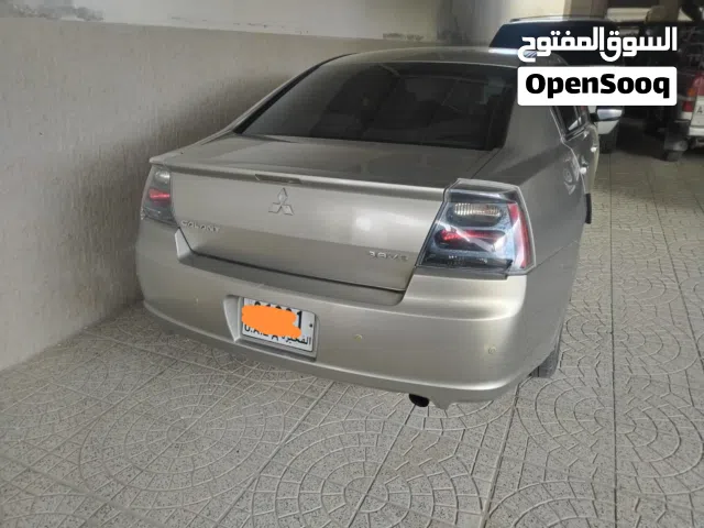 مستبيشي جلانت 2008