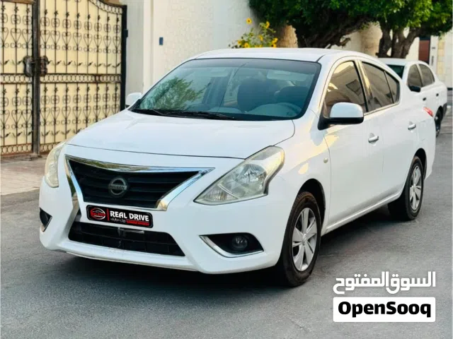 2016 نيسان صني Standard