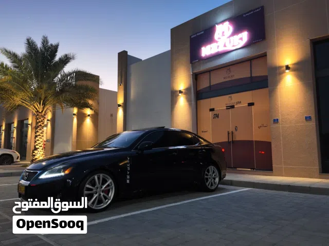 لكسز is اموره طيبه جدا بس اشيا بسيطه الي عنه أشياء استهلاكيه و اي شي فيها خربان يتصلح من فلوس السيار