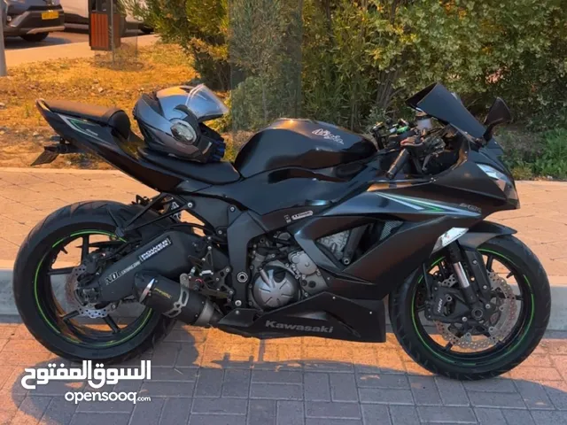 Kawasaki NINJA ZX 2016 in Al Dakhiliya