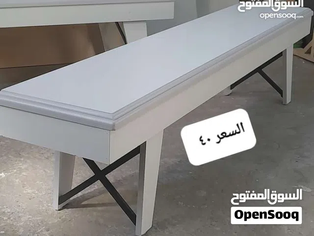 طاولات وسط وديكور شاشه  طاولات مكون من ثلاث قطع  ديكور شاشه