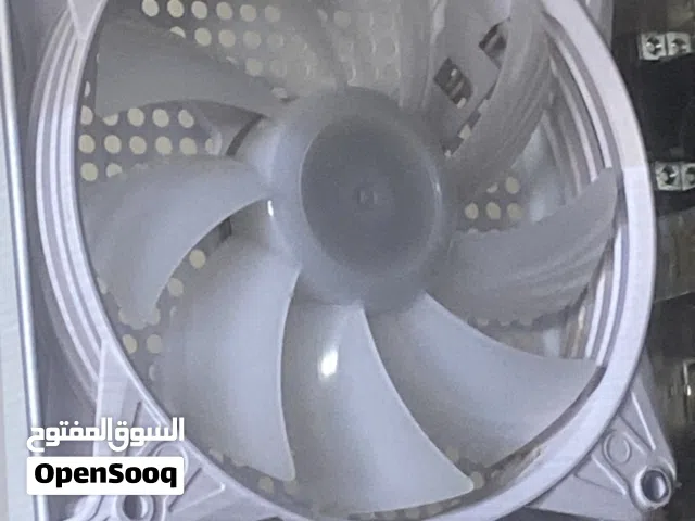 مراوح تبريد للبيسي rgb ثابت عدد 4 حاله الجديد