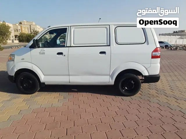 للبيع فان مقفل سوزوكي مستعمل بحالة ممتازه جداً موديل 2016 تأمين جديد